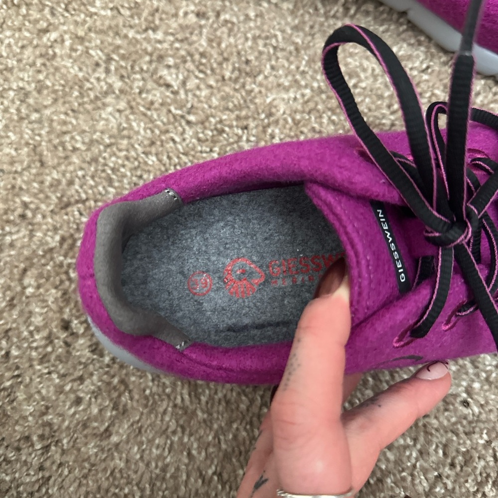 Giesswein Merino Wool Runners - Picture 7 of 8